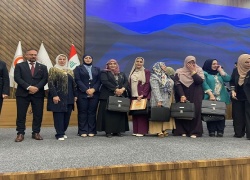A lecturer at the College of Agriculture honored on the occasion of the launch of the first edition of the Academic Women’s Encyclopedia.