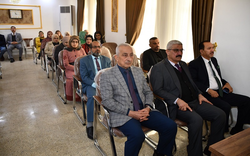 The College of Agriculture/Hawija holds a lecture on the administrative empowerment of women