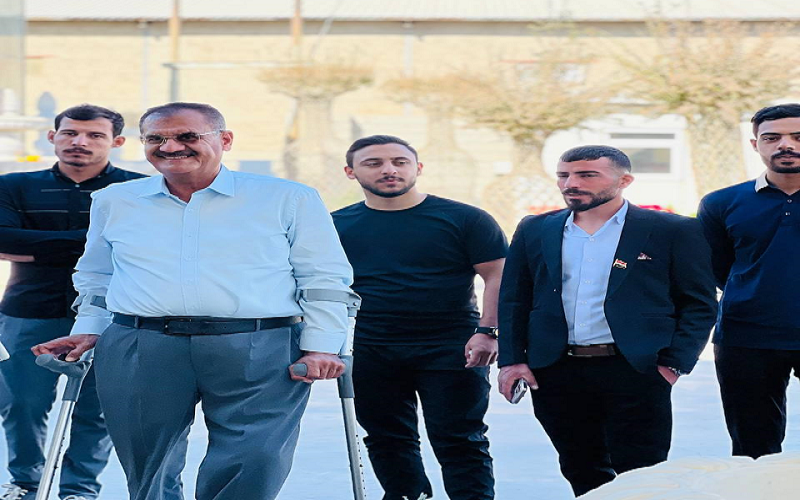 محاضرة ميدانية لطلبة قسم النباتات الطبية والصناعية في مشتل محمد بإشراف عدد من تدريسيي القسم