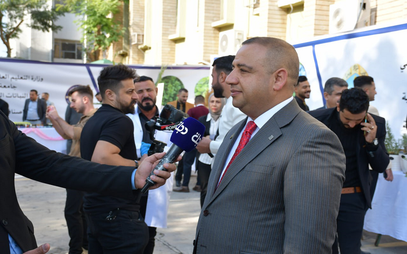 بحضور عميدها.. كلية النباتات الطبية والصناعية تفتتح معرض النباتات الطبية والصناعية بحضور ناشطين ومختصين