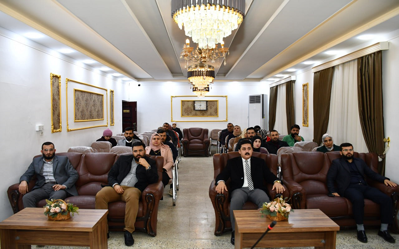 كلية النباتات الطبية والصناعية تنظم ندوة علمية عن مدى وصول النباتات الطبية الى مراحله السامة في البيئة العراقية