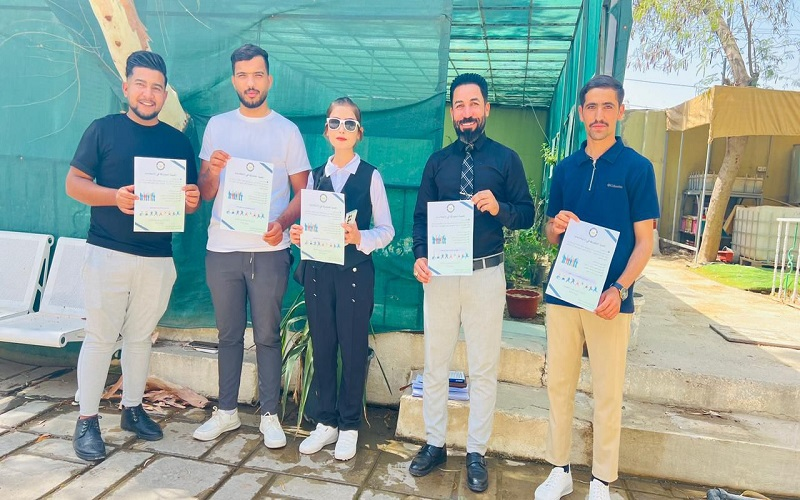 بصوتك تبني وطنك... حملة توعوية مميزة في كلية النباتات الطبية والصناعية لتحديث بطاقة الناخب