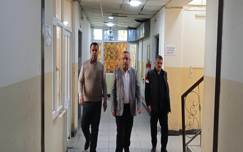 تأكيداً لاهتمامه المستمر بشؤون الطلبة.. عميد كلية النباتات الطبية والصناعية يزور الأقسام الداخلية للاطلاع على أوضاع الطلبة