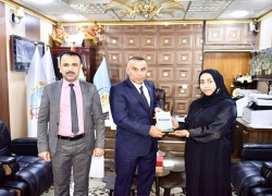 تكريم المتميزين لأفضل بحث تخرج في قسم اللغة العربية