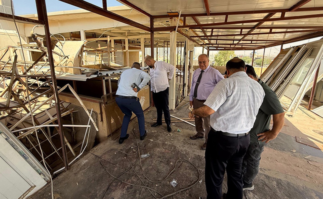 مواصلة أعمال البناء والإزالة في كلية الإدارة والاقتصاد بجامعة كركوك