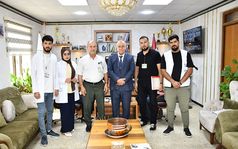 حملة تلقيح موسمية في كلية الإدارة والاقتصاد بالتعاون مع مستوصف التآخي لتعزيز الوعي الصحي