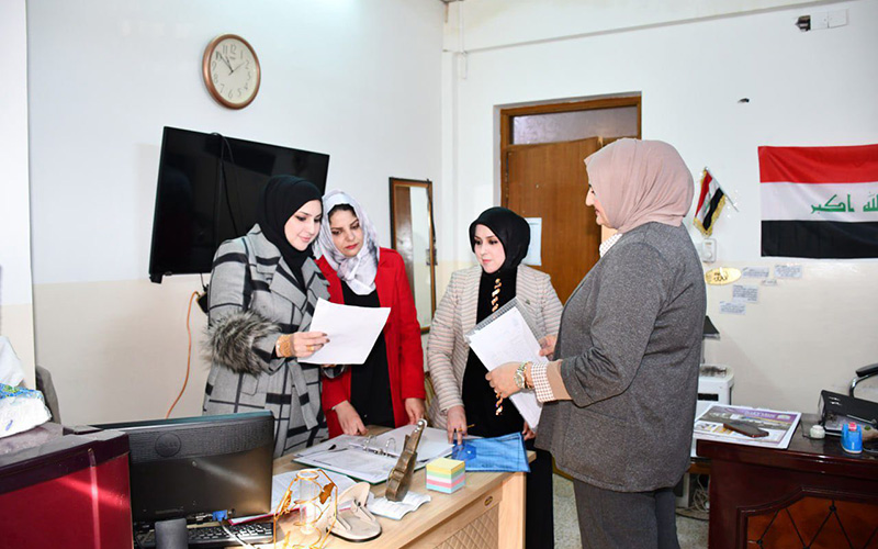 كلية الإدارة والاقتصاد تستقبل اللجنة المركزية لوحدة شؤون المرأة