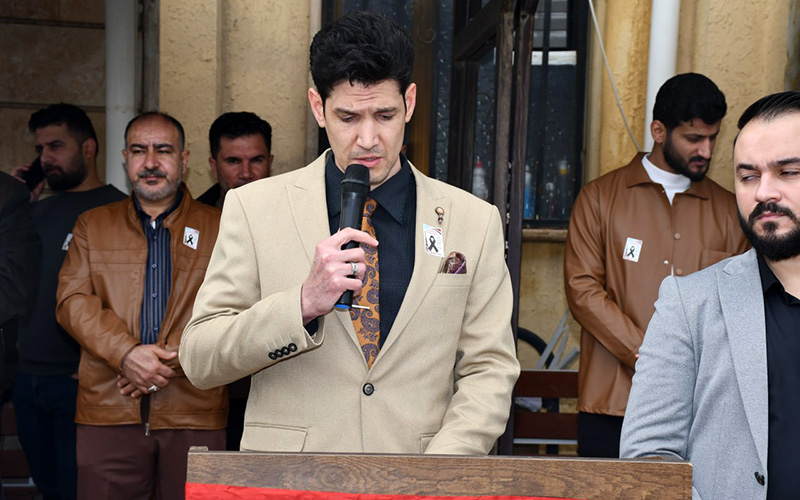 كلية الإدارة والاقتصاد تُحيي ذكرى مجزرة التون كوبري بوقفة تضامنية