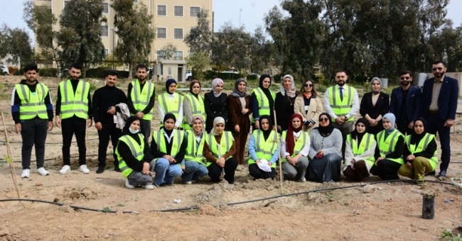 كلية الزراعة جامعة كركوك تنظم فعاليات بمناسبة يوم التشجير الوطني