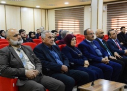 كلية الزراعة جامعة كركوك وبمناسبة يوم التشجير الوطني ، تنظم ندوتها العلمية عن التشجير الحضري الأسس والمعايير