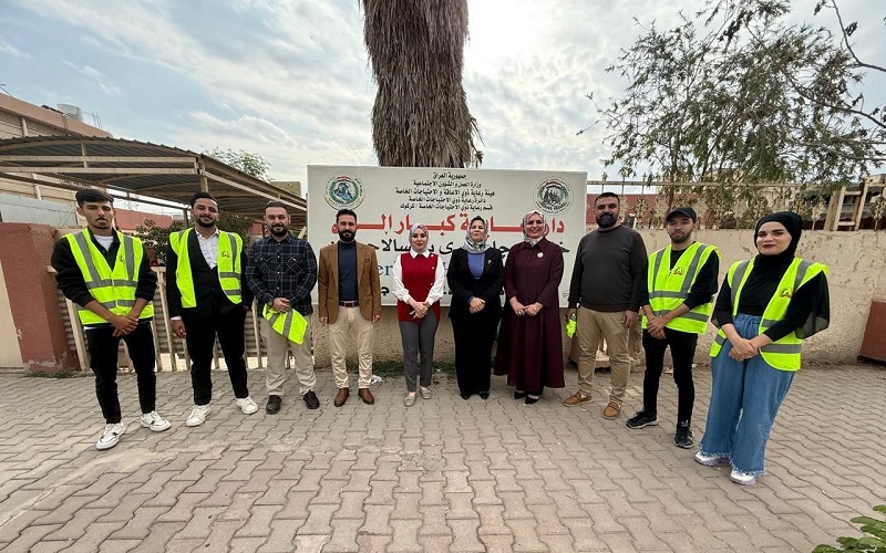 وحدة التشجير في كلية الزراعة جامعة كركوك تواصل حملتها في تشجير المؤسسات الحكومية في كركوك