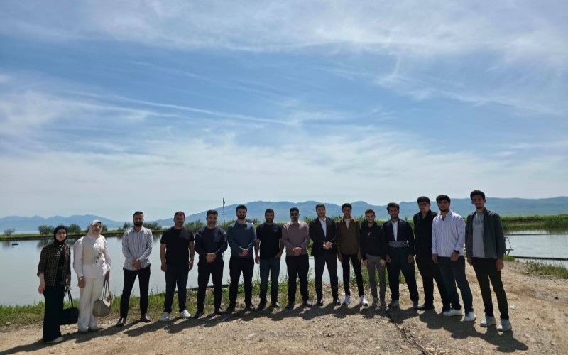 College of Agriculture at the University of Kirkuk Organizes a Scientific Visit for Students to Agricultural Projects
