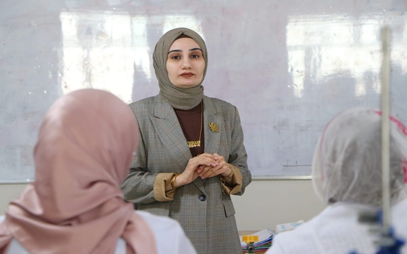 كلية الصيدلة تنظم ندوة بعنوان الذكاء الاصطناعي في الكيمياء