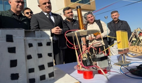 كلية التربية البدنية وعلوم الرياضة تفتتح معرضاً للأعمال اليدوية وأفكار طلابية إبداعية