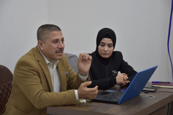 كلية التربية البدنية تنظم ورشة عمل علمية عن كيفية اداء الامتحانات الإلكترونية ووضع الاسئلة وتصحيح الورقة الامتحانية