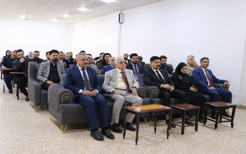 ورشة تدريبية في كلية ...