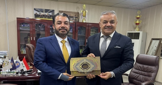ترقية معاون عميد كلية الآداب للشؤون العلمية إلى مرتبة أستاذ