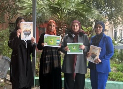 كلية الآداب تقيم حملة توعوية عن الوعي البيئي