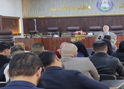 كلية الآداب تقيم ورشة علمية لتطوير مهارات البحث العلمي