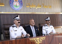 ندوة في كلية الآداب عن التوعية المرورية