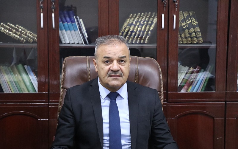 عميد كلية الآداب يشارك بندوة دولية عن آثار الإدمان الرقمي والكيميائي على بنية الأسرة