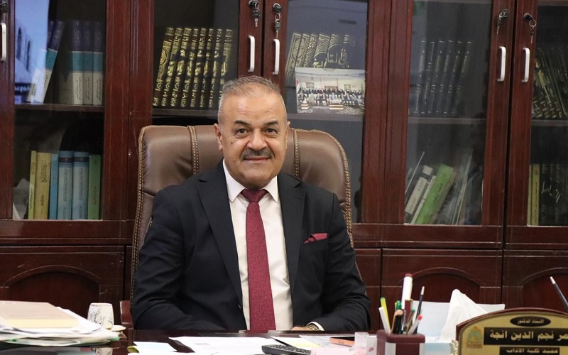 عميد كلية الآداب يشارك بندوة عن التحكيم التجاري الدولي