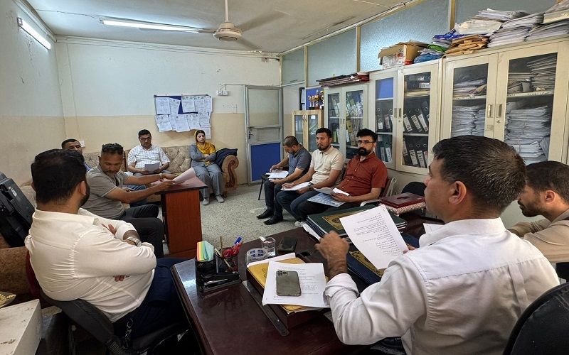 Department of Arabic Language Holds Meeting to Approve Postgraduate Research Projects