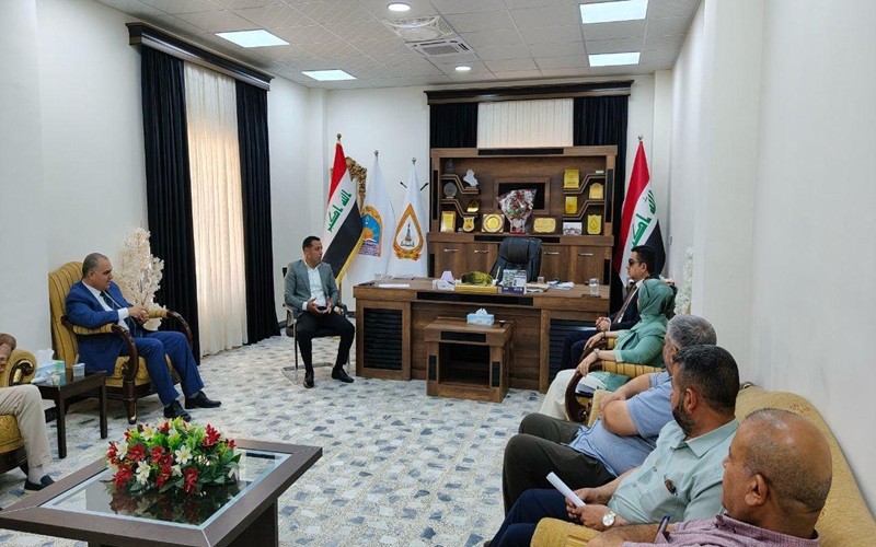 زيارة السيد عميد كلية ...