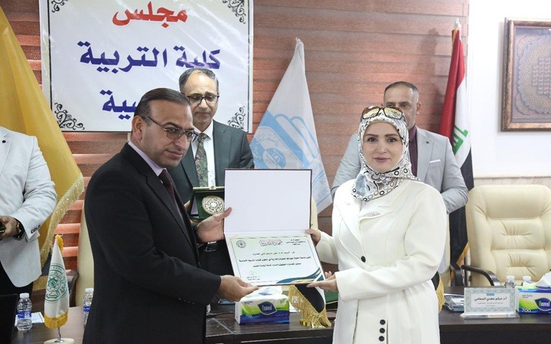 مشاركة معاون العميد للشؤون ...