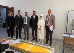 زيارة لجنة علمية من رئاسة الجامعة لمتابعة سير اللجان الامتحانية.