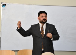 ندوة علمية بعنوان (الامن الوطني يبدأ من المدرسة)