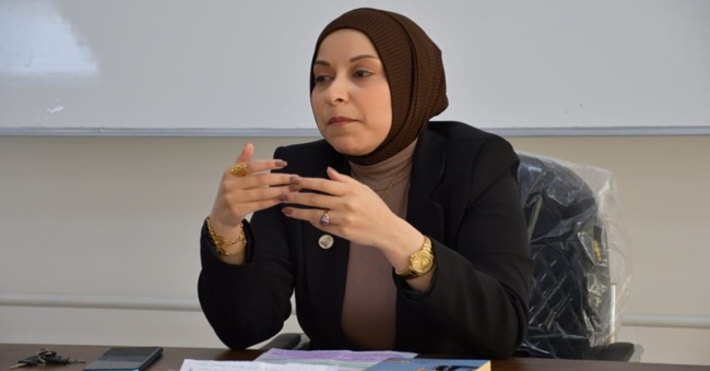 ندوة علمية بعنوان (الشخصية في رواية فوق جسر الجمهورية قراءة تحليلية)