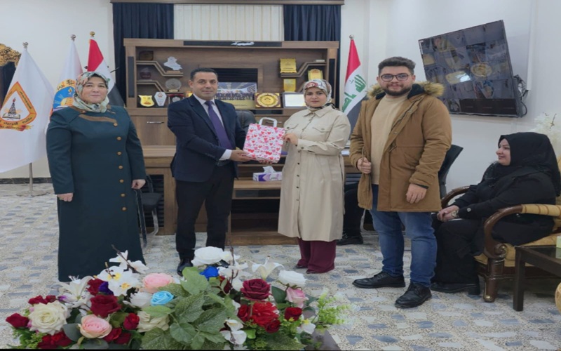 تكريم مسؤول وحدة العمل ...