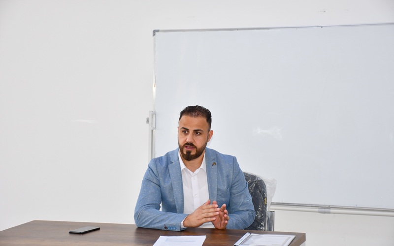 A Scientific Seminar Entitled: (Explanation of the Employee Evaluation Form)