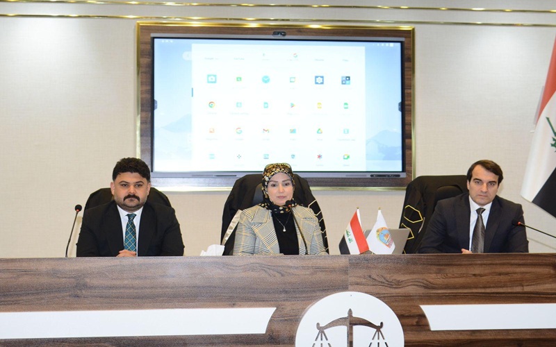 ندوة علمية بعنوان(دور المرأة في اصلاح القرار المؤسسي)