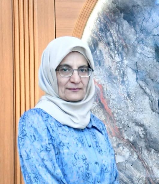 المعاون العلمي