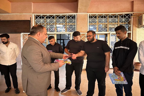 كلية الهندسة تشارك في حملة توعوية وتثقيفية لطلبتها