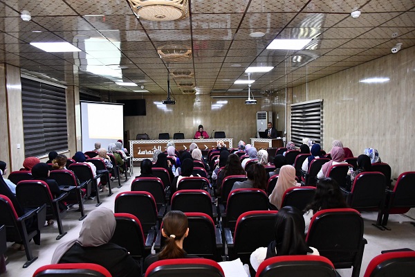 كلية الهندسة بجامعة كركوك تنظّم ورشة توعوية حول قوانين الانضباط والحماية القانونية للموظفات والطالبات