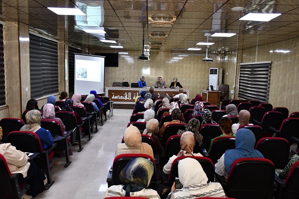 كلية الهندسة تنظم ندوة عن تمكين المرأة في بيئة العمل الهندسية