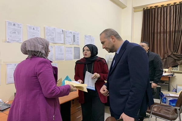 لجنة من قسم الدراسات ...