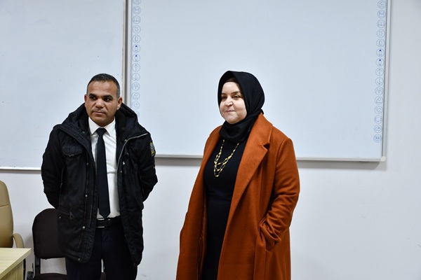 عميدة كلية الهندسة تتابع ...