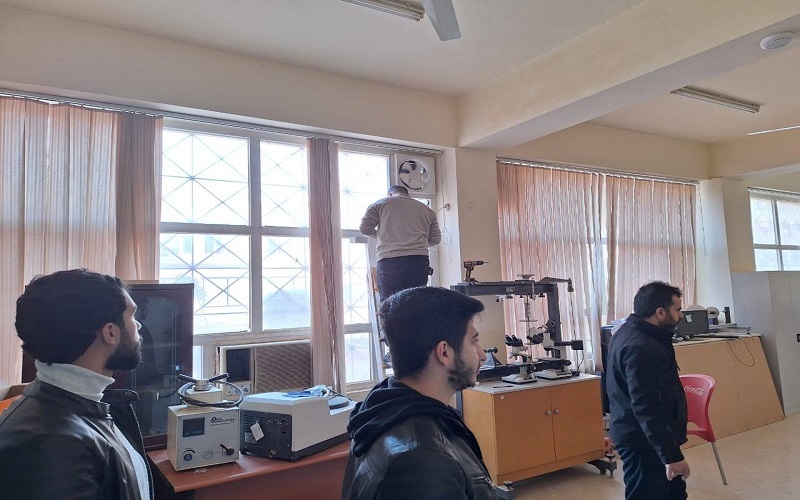 طلاب ميكانيك1