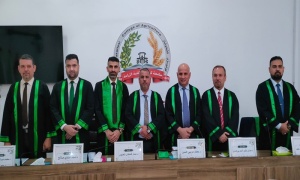 A doctoral dissertation at Kirkuk University discusses the detection of sources of Escherichia coli contamination and resistance genes in poultry meat cuts.
