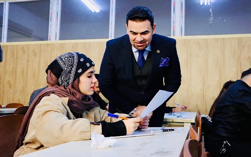 To ensure its success .. The president of the University of Kirkuk inspects the exams for the first semester in the faculties of the University