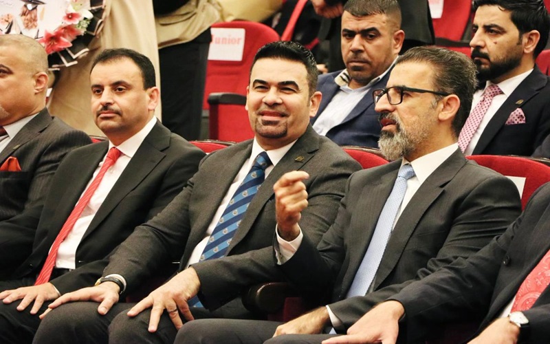 In a solemn scene, the President of Kirkuk University presided over the medical oath ceremony and congratulated the future doctors on achieving this milestone.