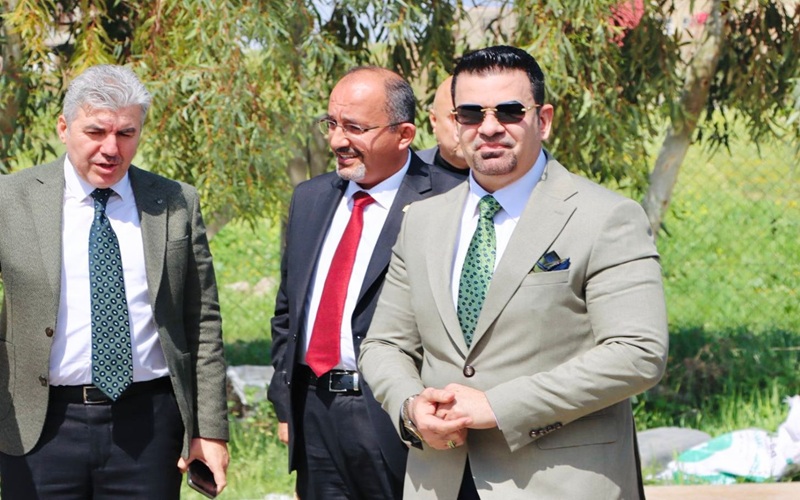 The President of Kirkuk University inspects development projects at the research station and orders the distribution of chicken to university staff at subsidized prices.