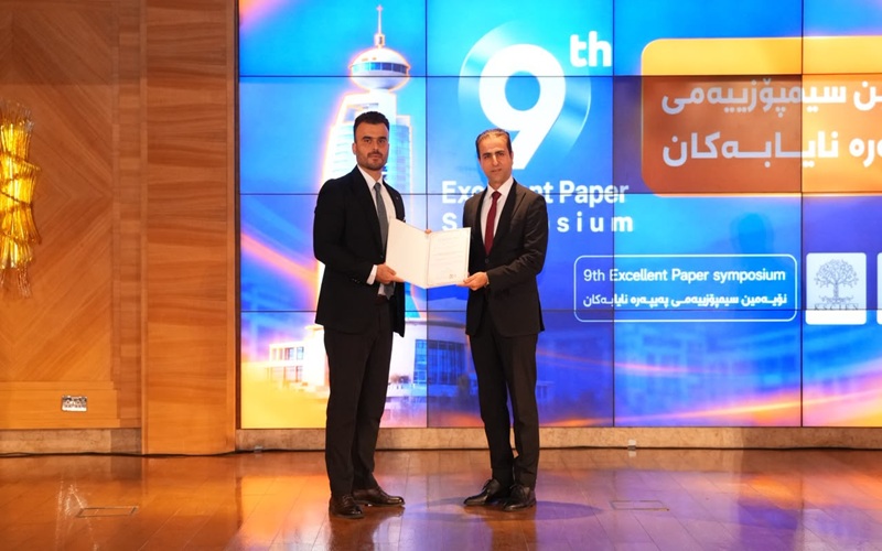 A faculty member at the College of Engineering wins the award for best scientific research at Kirkuk University.