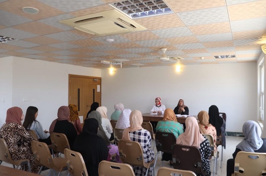 Kirkuk university holds an awareness workshop on early detection of breast cancer