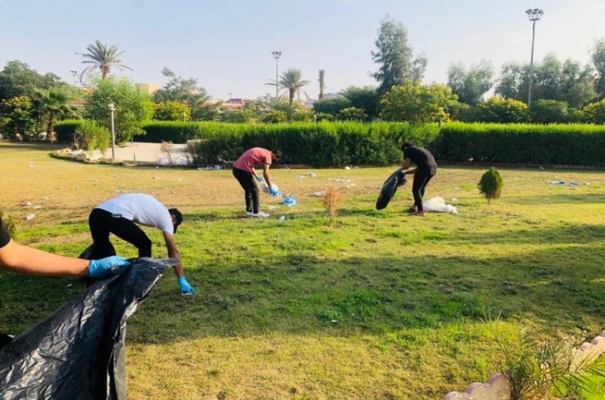 طلبة الأقسام الداخلية تساهم بحملة تطوعية لتنظيف حدائق و أروقة جامعة كركوك