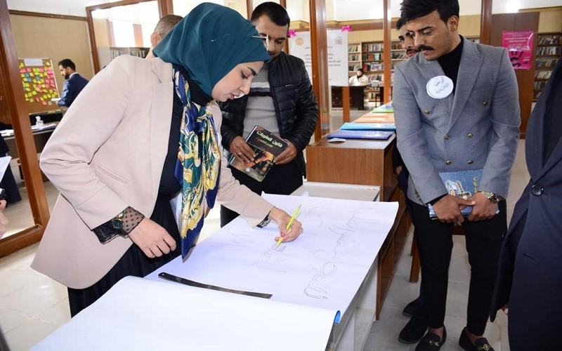 كلية القانون والعلوم ...